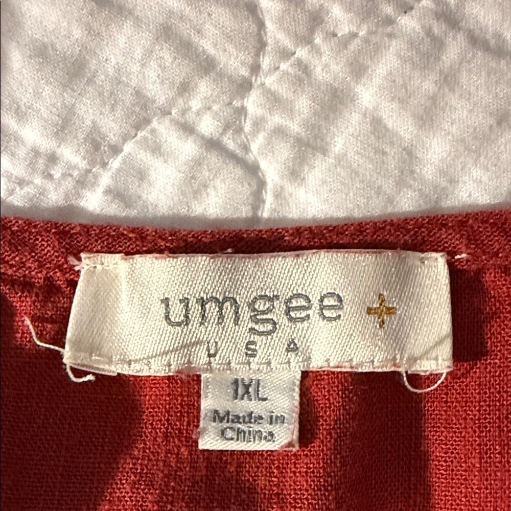 Umgee Red Ruffled Blouse - Picture 3 of 3